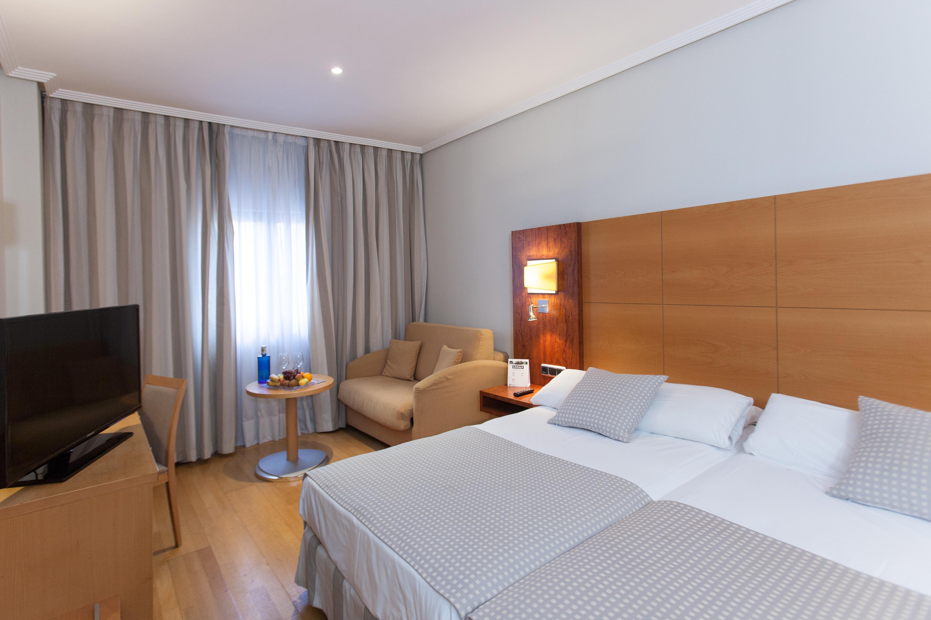 Sercotel Gran Fama Almería Extérieur photo